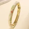 Pulseira Chinesa Pequena Floral Esmaltada com Padrões Florais Finos, Estilo Novo Transfronteiriço Europeu e Americano, Pulseira Vintage com Gotejamento de Óleo