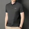 Camiseta de Manga Corta para Hombre de Seda Helada Estilo Nuevo de Verano con Cuello, Versátil para Negocios, Camiseta Casual Estampada Fresca y a la Moda para Hombre
