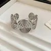 Pulseira Aberta Espiral Geométrica Redonda com Textura de Metal Versátil Transfronteiriça Europeia e Americana Design de Nicho Joia de Mão para Mulheres