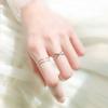 Anillo sencillo para mujer de alta gama con sentido de personalidad, diseño de nicho, ligero, de lujo, con apertura de viento frío, anillo de comida, adornos de plata, una generación de cabello