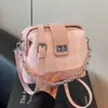 Bolsas Modelo Novo 2026 Transfronteiriças, Bolsas Femininas de Design de Nicho, Bolsas de Mão de Estilo Simples, Bolsas de Ombro, Bolsas de Concha com Corrente, Bolsas Transversais