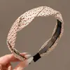 Faixa de Cabeça Simples com Aba Larga para Lavar o Rosto para Mulheres 2026 Nova Faixa de Cabelo de Luxo Acessório de Cabelo Antiderrapante de Alta Qualidade