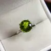 Anel de Peridoto Natural Transfronteiriço Acessórios Femininos Nicho Alta Qualidade Joias de Prata 925 9*9 Moda Venda Direta da Fábrica