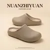 Pantuflas de Algodón Impermeables EVA Hamuding para Hombre Invierno Exterior Forradas de Terciopelo Suela Gruesa Cálida Uso en Casa Puntera Cerrada Pantuflas de Algodón para Mujer