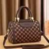 Bolsas para Mulheres 2026 Nova Bolsa de Mão de Grande Capacidade Moda Bolsa Boston Feminina de Ombro Transversal com Toque de Luxo para Mulheres