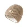 Chapéu de Moda Estilo Coreano para Outono e Inverno para Mulheres Versátil Grande Circunferência da Cabeça Chapéu de Lã Tricotado Faz o Rosto Parecer Menor Proteção de Orelha Quente Chapéu Cobertura de Cabeça