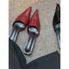 Nuevas Mules de Punta Cerrada de Tacón Fino con Patrón de Lichi de Gama Alta para Otoño 2026 para Uso en Exteriores, Elegantes y Adelgazantes Pantuflas de Punta Cerrada