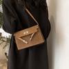 2025 Nueva Bolsa de Hombro de Gran Capacidad para Axilas Femenina Mori Linda Mate Más Fácil de Combinar Sensación Temperamento Cruzada Retro Bolso para Mujer