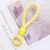 Lanyard Corto Tejido Mini de 8 cm Colgante de Llavero de Peluche Colgante Llavero Correa de Teléfono Tejida a Mano con Bloqueo de Color