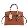 Bolso de Moda Simple Estilo Coreano Nuevo para Mujer Otoño 2026, Bolso de Hombro Único con Textura de Nicho para Mujer