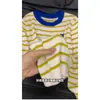 Suéter Tricot Color-Block Listrado Chic Jovem para Mulheres com Bordado de Coração, Camisa Base Camada Interna, Top Único