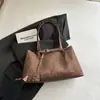 Bolso Tote Casual de Gran Capacidad 2025 Otoño/Invierno Nuevo Moderno Bolso de Hombro Versátil Bolso de Mano Retro