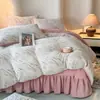 2026 Novo Conjunto Simples Estilo Fantasma de Lã de Leite Quatro Peças Cobertor de Cama Quente Espessado Estilo Conjunto Estilo Saia de Cama Alta
