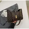 Bolsa de Ombro Retro Estampada Popular para Mulheres Nova Moda Primavera e Verão 2025 Bolsa de Ombro Simples da Moda Bolsa de Mão