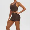 Conjunto deportivo transfronterizo europeo y americano, apto para la piel, ajustado, con espalda cruzada, shorts de yoga fruncidos y conjunto de atuendo atlético de yoga para mujer