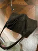 Bolsa Estampa de Leopardo para Mulheres, Grande Capacidade, Nova Versão Outono/Inverno 2026, Versátil, de Lona, para Ombro, de Compras, Bolsa Tote Elegante para Trabalho e Dia a Dia