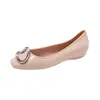 Sapatos femininos de moda mais vendidos no exterior, sapatos de trabalho, sandálias do Sudeste Asiático mais vendidas no exterior, sandálias baixas femininas de bico fechado e boca rasa