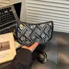 La popular bolsa cruzada para mujer de este año, nueva moda primavera 2026, versátil, estilo nacional, bordada, para hombro y cruzada