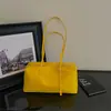Bolsa tote minimalista estilo coreano de grande capacidade, nova coleção outono 2026, bolsa Boston de ombro casual leve de nicho