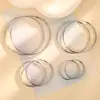 Brinco Grande de Argola com Diamante Vazado Ultra Leve para Menina OL Círculo Exagerado Simples Brincos de Corte Irregular Geométrico Fivela Grande de Orelha