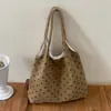 Bolsa Transfronteiriça de Veludo com Bolinhas de Uma Alça Feminina Grande Capacidade Bolsa Tote para o Dia a Dia Bolsa Simples Versátil Leve Bolsa de Ombro Feminina