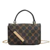 Bolsa de mão com estampa de corrente retrô, nova moda 2026, bolsa de ombro, moderna e estilosa, perfeita para o dia a dia, bolsa quadrada pequena