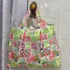Bolsa de compras plegable Spot 210D bolsa tipo chaleco de dibujos animados portátil grande