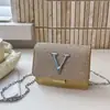 Outono de 2026 Nova Moda Estilo Coreano Bolsa Transversal Design de Nicho Bolsa de Ombro Único Bolsa Feminina Casual Chique Pequena Bolsa Quadrada