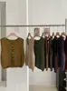 KEKEZOON Cardigan Colete Tricotado Novo de Início de Outono Gola Redonda Botões Coloridos Colete Versátil Sem Mangas para Mulheres 8499