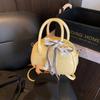 Casual Texted 2025 Nova Moda Estilo Ocidental Design Simples de Nicho Bolsa Shell de Ombro Transversal Feminina de Primavera