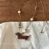 Colar com Pingente de Maçã de Cachorrinho Brincalhão Adequado para o Verão, Corrente de Suéter Longa Trançada Dopamina Fofa para Mulheres