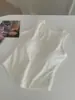 Camisola Ajustada Qingyuan 25863 con Hilo para Mujer, Empacada Individualmente, Disponible en Múltiples Colores, Lista para Enviar
