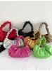 Bolso de mano de nicho con forma de nube para mujer Primavera/Verano, nuevo bolso tote casual plisado 2026, bolso de hombro popular de color liso, bolso de axila de moda