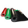 Los fabricantes suministran placas de goma de color rojo, verde y amarillo, almohadillas de goma resistentes a la presión, almohadillas de impacto y placas de aislamiento de sellado.