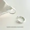 Pendientes de Aro Irregulares con Textura Metálica Minimalista Diseño Sencillo Elegante de Nicho Moda Versátil