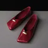 Zapatos Casuales de Cuero Suave con Suela Suave, de Punta Cuadrada Metálica Bajos para Mujer 2026, Nuevos
