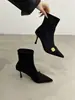 Botas elásticas de punta fina y tacón fino estilo coreano para mujer, nueva colección de otoño/invierno 2026, con hebillas metálicas, diseño ajustado, botines, elegantes y versátiles