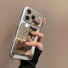 Oso Cafetero es Adecuado para Funda de Teléfono Móvil Iphone17 16/14Pro Apple 13Pro Superficie de Espejo 15Promax Anti-Caída