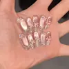 Princesa LoulanMaquillaje de Salida Otoñal para Piel Clara Manicura Uñas Postizas Rubor Ojo de Gato Estilo Versátil Diario