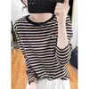 Camiseta de Algodón Puro de Manga Larga a Rayas con Hombro Recto para Mujer, Nueva de Otoño 2026, de Moda y Versátil, Elegante Top Base