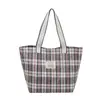 2026 Nuevo Bolso de Hombro Rayado Ligero Versátil Personalizado Bolso de Mano de Moda Tendencia Bolso Tote de Estilo Casual Simple