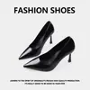 Sapatos de Salto Alto de 9cm para Mulheres com Salto Fino 2026 Nova Coleção Primavera e Outono Camurça Bico Fino Sapatos de Salto Único Sapatos Profissionais para Trabalho