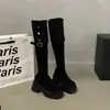 Botas de cano alto para primavera e outono, com sola grossa e fivela de cinto, novo estilo 2026 feminino, botas de cavaleiro, salto grosso, uso duplo, estilo britânico
