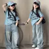 Camiseta Casual de Manga Corta Batik de Verano para Hombre y Mujer Pantalones Vaqueros Finos de Pierna Recta para Niños Grandes Pantalones Modernos