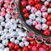 Red de moda amor joyería para uñas corazón tridimensional usar uña aretes para uñas material al por mayor para accesorios de carcasa de teléfono móvil