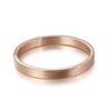 Suministro transfronterizo de nueva pulsera circular de acero inoxidable liso, pulsera de pareja de acero de titanio de moda con letras femeninas
