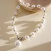 Collar de perlas en capas con cuentas transfronterizo europeo y americano, cadena para la clavícula estilo fiesta vintage, lujo ligero, accesorio versátil de alta gama para mujer