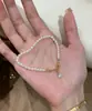 Pulsera de Plata Pura S925 Lujo Ligero Diamante de Alto Carbono Perla Swarovski Chapada en Oro Joyería Pulsera para Mujer Versátil y Elegante