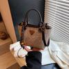Bolso Pequeño Vintage de Alta Gama Maillard para Mujer, Nuevo Bolso Cruzado Versátil Otoño e Invierno 2026, Bolso de Mano Tipo Cubo
