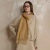 Bufanda de Lana Unisex Estilo Coreano Clásica de Gama Alta a Juego Color Puro con Borlas Chal para Mujer Otoño e Invierno